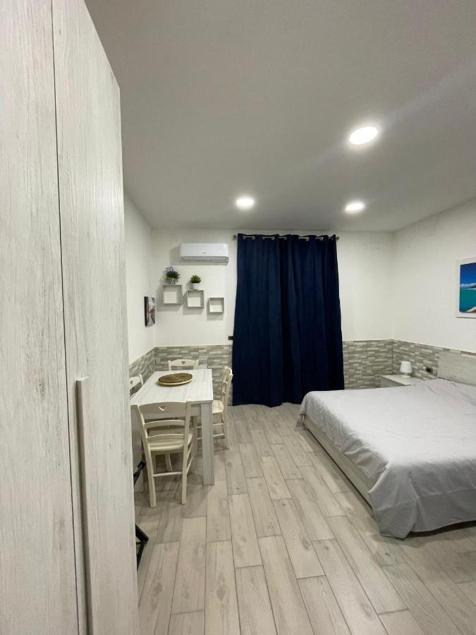 Casa Vacanze Luisa Napoli Bagian luar foto